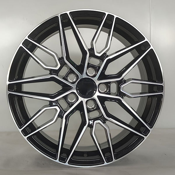 toyota rav4 staggered wheels