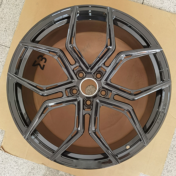 Audi R8 black wheels